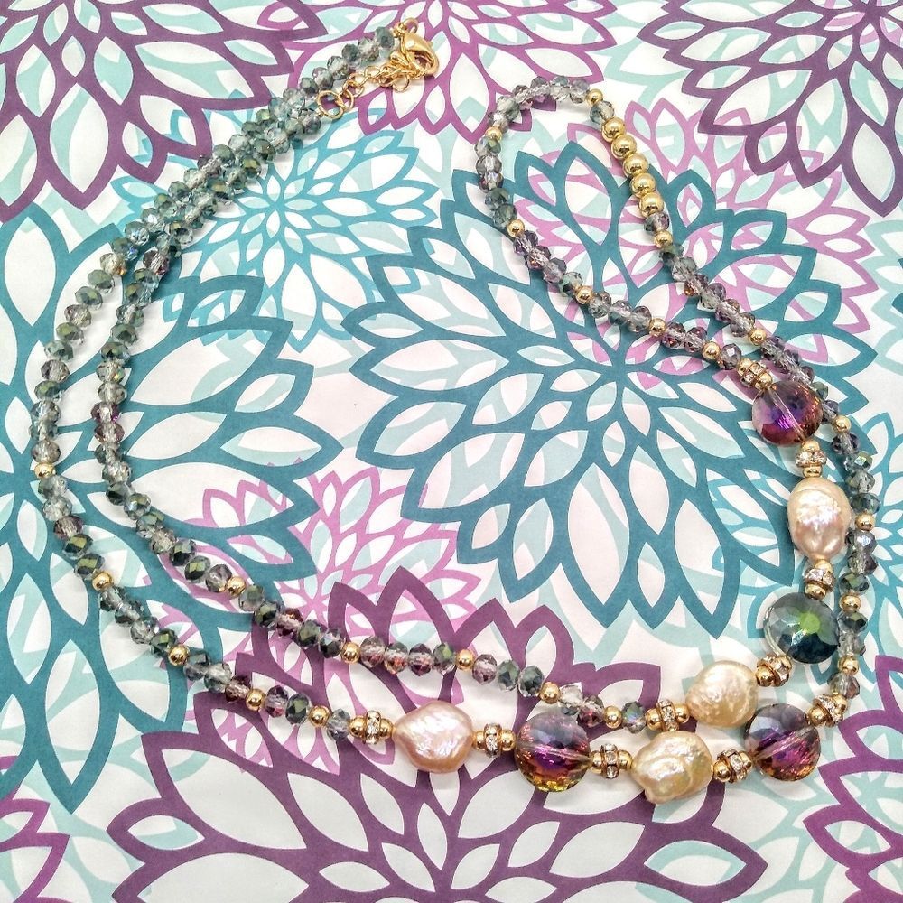 Elegant Long Crystal And Freshwater Pearl Necklace - Picture 3 of 5